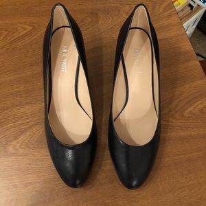 NWT Nine West Navy Ispys Wedges Sz 7